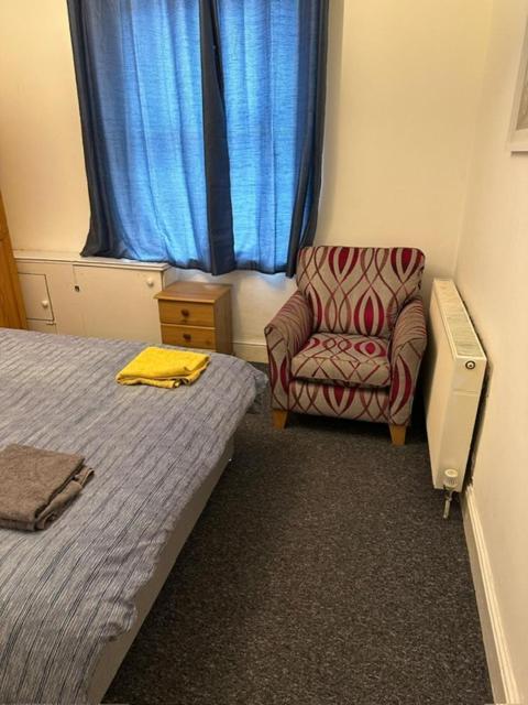 Luton Town House Near Airport Διαμέρισμα Εξωτερικό φωτογραφία