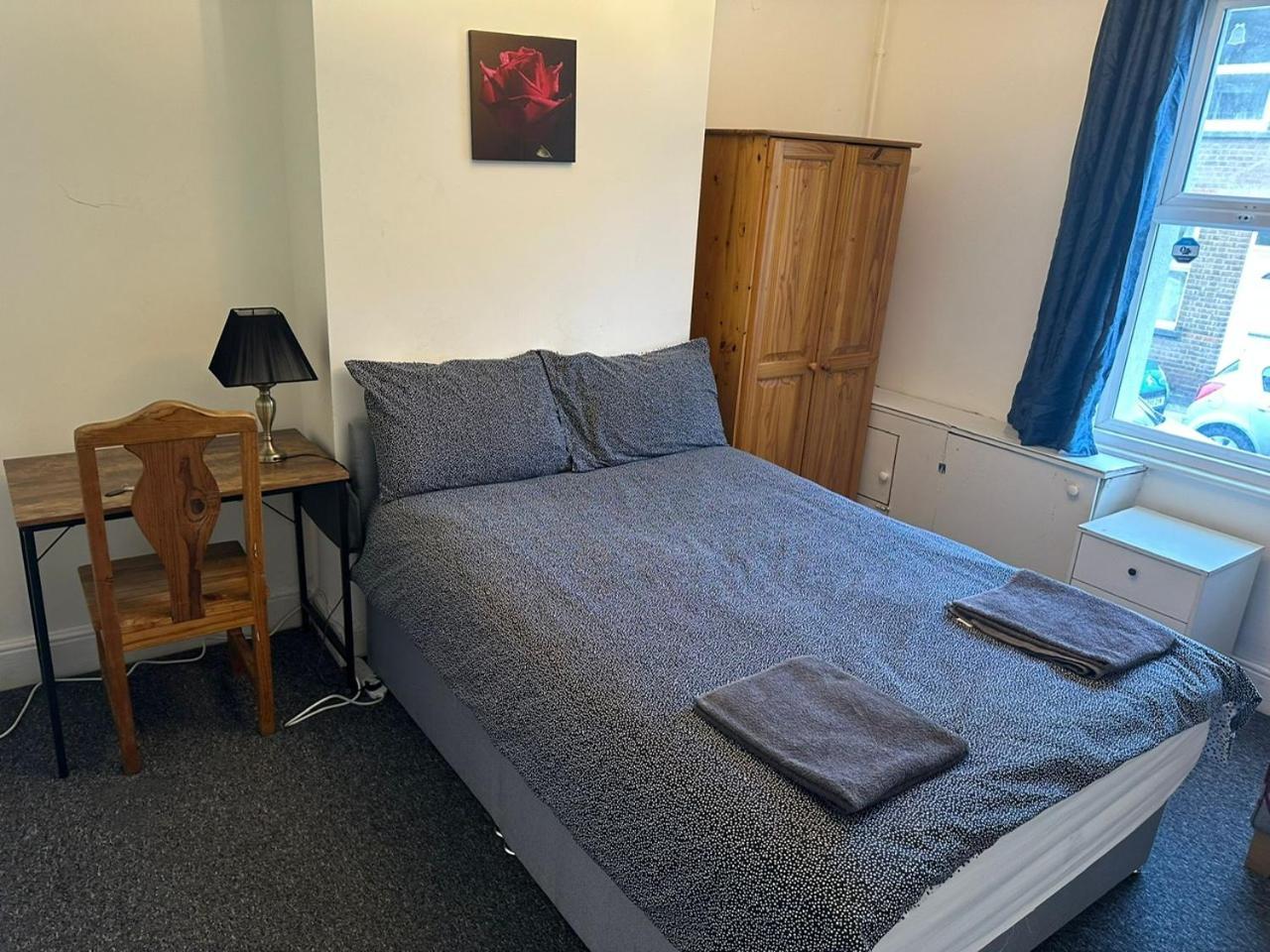 Luton Town House Near Airport Διαμέρισμα Εξωτερικό φωτογραφία