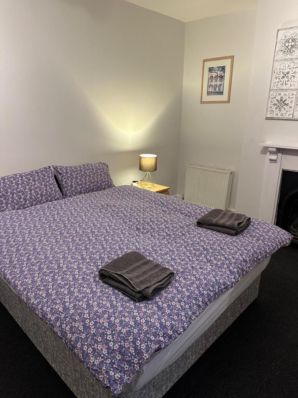 Luton Town House Near Airport Διαμέρισμα Εξωτερικό φωτογραφία